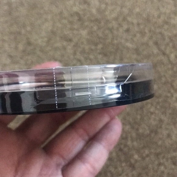 NYX 3 Steps to Sculpt Face Sculpting Palette - Light - Picture 3 of 3